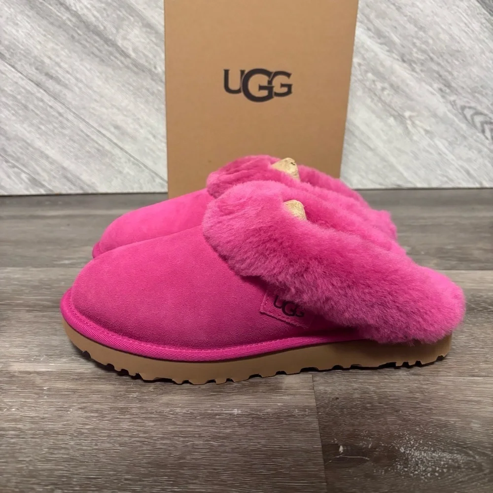 UGG | Cluggette Indoor Outdoor Sheepskin Slippers In Dark Peony Pink NEW - Picture 4 of 8
